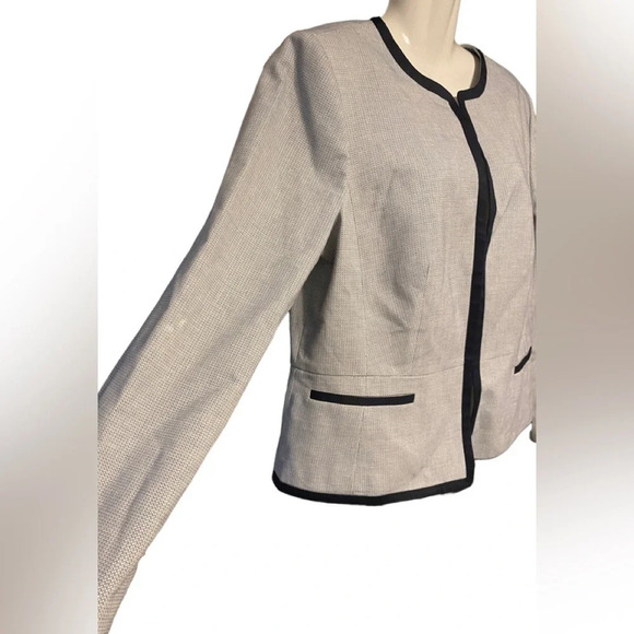 NWT Talbots Tweed Blazer - Picture 2 of 10